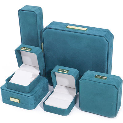 Beli Peacock Blue Soft Velvet Jewelry Box Organizer Custom Jewelry Box Sets Pengemasan online manufacture