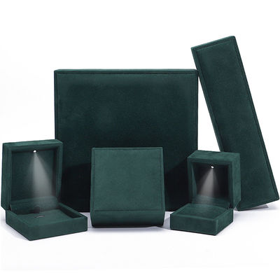 Dark Green Soft Touch Velvet Luxury Jewelry Packaging Box dengan Cahaya LED yang bersinar