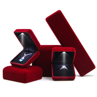 Kothak Perhiasan LED Mewah dengan Logo Hanhong dan Interior Velvet Merah