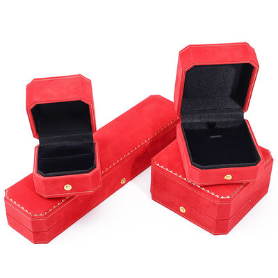 Custom Logo Perhiasan Paket di Red Velvet untuk Pendant Earrings Gelang Kalung Cincin