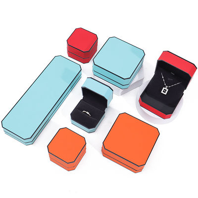 Black Border Octagonal Sleek PU Kulit Perhiasan Packaging Box untuk penyimpanan mewah