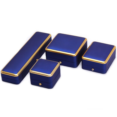 Custom Square Kalung dan Cincin Cahaya Biru LED Kotak Perhiasan dengan gaya mewah elegan