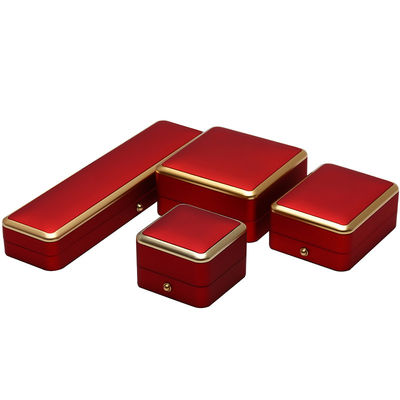Custom Plastic Spray Dicat Square Luxury Necklace Ring Merah LED Perhiasan Kotak buatan tangan