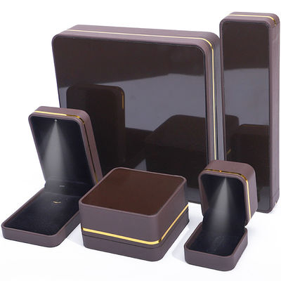 Beli Han Hong kotak perhiasan persegi panjang dengan lampu LED dan velvet lining aksesoris mewah online manufacture