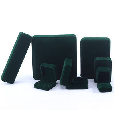 China Manufaktur grosir high end Handmade Necklace Ring Box Perhiasan Kemasan Logo Custom Luxury Square Suede Velvet Dark Green Perhiasan Box