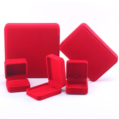 Luxury velvet Perhiasan kotak kemasan high end buatan tangan kotak perhiasan merah untuk kalung gelang anting cincin