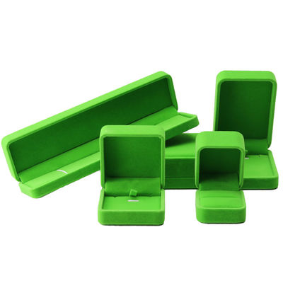 China Manufaktur grosir high end Handmade Necklace Ring Box Perhiasan Kemasan Logo Custom Luxury Square Suede Velvet hijau muda kotak perhiasan