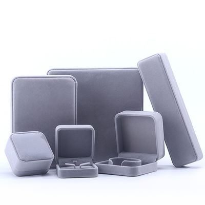 Customized Size Gray Velvet Jewelry Box untuk kalung cincin anting gelang Kemasan