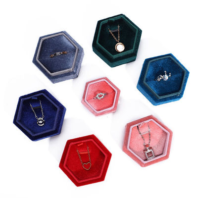 Kotak Velvet Travel Ring untuk kemasan perhiasan dan cincin pernikahan yang disesuaikan