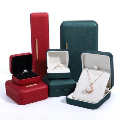 Beli Kotak Perhiasan Berkilau yang Disesuaikan untuk Gelang Kulit PU Earrings and Pendants Packaging online manufacture