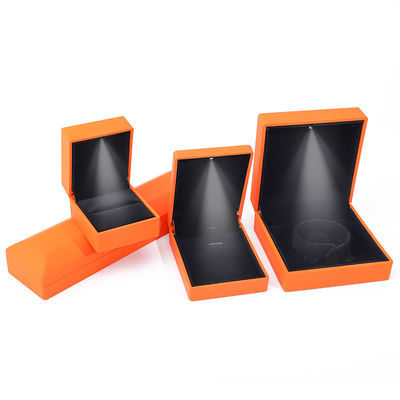 Customized Size Handmade Orange LED Ring Kotak Perhiasan untuk Logo Khusus dan Cahaya Putih