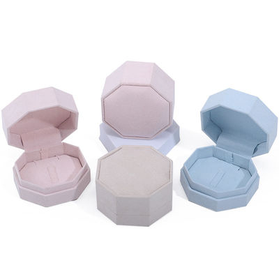 7.5*7.5cm Kotak Perhiasan Velvet untuk Custom Logo Kalung dan Ring Set Display Travel