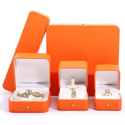 Beli Customized Kulit dan Velvet Travel Perhiasan Organiser untuk Kalung Ring Earrings online manufacture