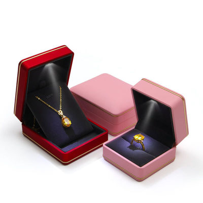 Paket Perhiasan Hanhong Custom Logo Silk Screen Printing Luxury LED Storage Box dengan Lampu