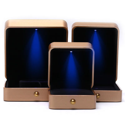 Beli Handmade Luxury LED Jewelry Box untuk Custom Plastik Spray Dicat Square Kalung Ring online manufacture