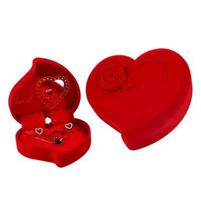 Kotak Perhiasan Velvet untuk Red Love Ring Kalung dan Stud Earrings Set Custom Packaging