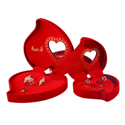 Kotak Perhiasan Velvet untuk Red Love Ring Kalung dan Stud Earrings Set Custom Packaging
