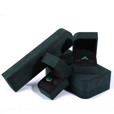Paket Perhiasan Kulit Mikrofiber Hijau Mewah untuk Earrings dan Cincin dari Hanhong