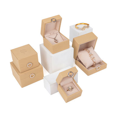 Paket Perhiasan Hanhong Four-Leaf Clover Luxury PU Kulit Ring Box dengan Logo Khusus