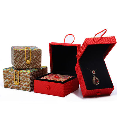 Beli Kotak Perhiasan Berlapis Velvet buatan tangan Bahan Gaya Cina Kalung Merah Kotak penyimpanan liontin online manufacture