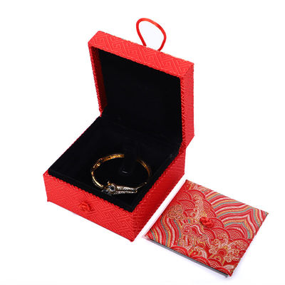 Kotak Perhiasan Berlapis Velvet buatan tangan Bahan Gaya Cina Kalung Merah Kotak penyimpanan liontin