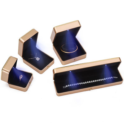 Custom Logo Lampu Emas LED Perhiasan Kotak Untuk Gelang Kalung Earrings Ring Packing