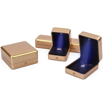 Custom Logo Lampu Emas LED Perhiasan Kotak Untuk Gelang Kalung Earrings Ring Packing