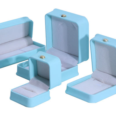 Beli Paket Perhiasan dalam Cyan dengan Desain Mahkota Hanhong Custom Logo Luxury PU Kulit Kotak online manufacture