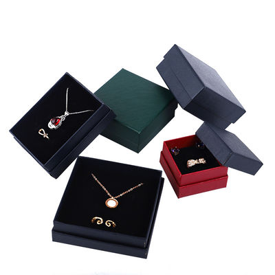Pabrik grosir Perhiasan Mewah Kotak Pribadi High End Kalung Gelang Earrings Cincin Perhiasan Set Kemasan tutup kertas karton dan dasar Kotak Perhiasan dengan logo