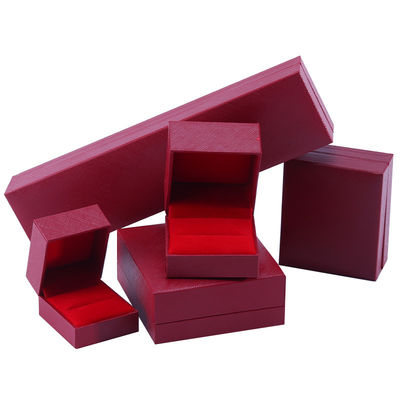 Pabrik grosir Perhiasan kotak persegi mewah Perhiasan kotak khusus high end Kalung Gelang Earrings Cincin perhiasan set Kemasan kertas kardus flip merah Perhiasan kotak dengan logo