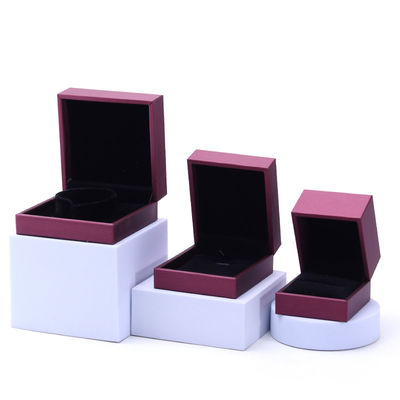 Custom Luxury Velvet Jewelry Packaging Box dengan PU Kulit Ungu dari Hanhong