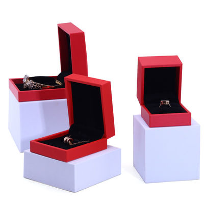 Custom Brand Red Fux Kulit Perhiasan Kotak Perhiasan Mewah Kotak Kemasan