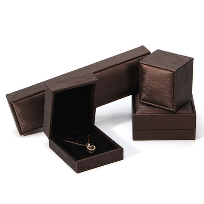 Hanhong 2022 Kotak Perhiasan Kemasan Set PU Kulit Perhiasan Kaset dengan Logo Custom Printed Ring Box