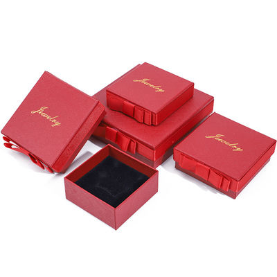 Custom Logo Kotak Perhiasan Kertas Merah Untuk Kalung Earrings Ring Handmade persegi panjang
