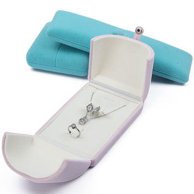 Multi Color Velvet Kalung Dan Earring Box Clamshell Bentuk Perhiasan Case Packaging