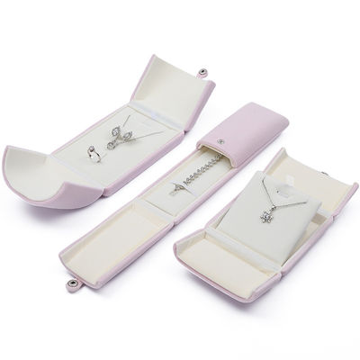 Tasteful Purple Velvet Jewelry Box Clamshell Bentuk Kasus Dengan Tutup Tombol