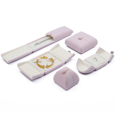 Tasteful Purple Velvet Jewelry Box Clamshell Bentuk Kasus Dengan Tutup Tombol