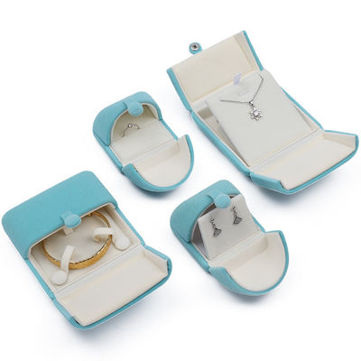 Cyan Soft Sleek Velvet Perhiasan Packaging Box Clamshell Bentuk Perhiasan Box Hadiah