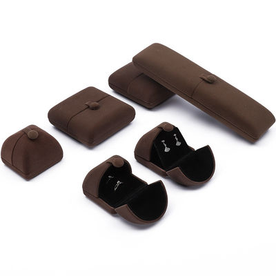 Clamshell berbentuk beludru Perhiasan Organizer Box Storage Luxury Packaging Button Penutupan