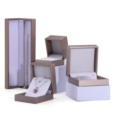 Beli Khaki Brush Finishing Perhiasan Kulit Palsu Kemasan Mewah Kotak Set Velvet Lining online manufacture