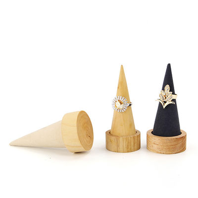 Compact Cone Bentuk Kayu Gelang Tampilan Stand untuk Bangle Watch Exhibition