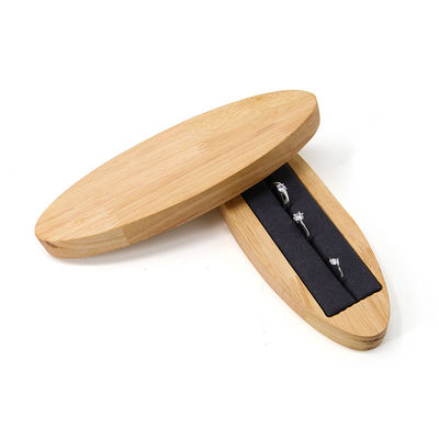 Multipurpose Solid Wood Oval Perhiasan Display Plate Untuk Ring Ear Studs Pameran