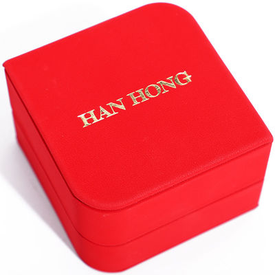 Kotak Perhiasan Kulit PU Berbentuk Berlian Red Arc Velvet Lining untuk Kemasan Mewah