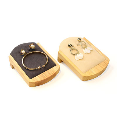 OEM Discreet Earrings Kayu Display Holder Perhiasan Pendant Exhibition Props