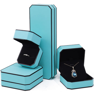 Cyan Elegant Octagonal Fux Kulit Perhiasan Kotak Paket Dengan Black Border Ornament