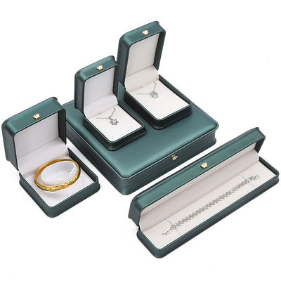 Crown Ornament Round-Corner PU Leather Jewelry Storage Box Set untuk Cincin Pendant