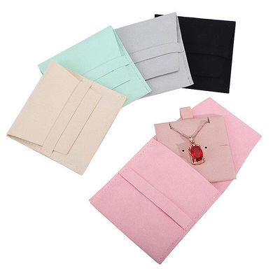 Kantong penyimpanan perhiasan microfiber sentuh lembut dengan pemisah yang bisa dilepas untuk anting