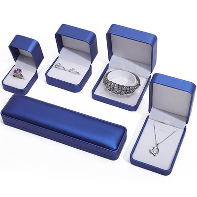 Custom Shape Glossy PU Kulit Perhiasan Kasus, Perhiasan Kotak Set Untuk Pengemasan