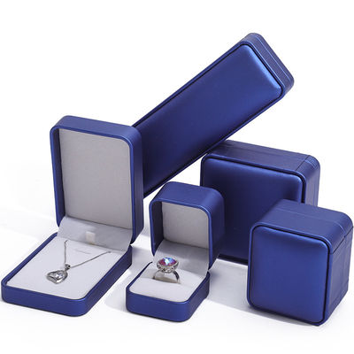 Custom Shape Glossy PU Kulit Perhiasan Kasus, Perhiasan Kotak Set Untuk Pengemasan