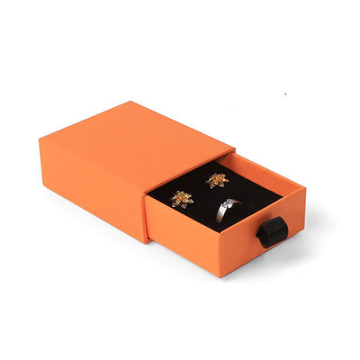 Pabrik grosir Eco Friendly hadiah berkualitas tinggi Kotak Perhiasan Pribadi Cincin Custom Kalung Earring Gelang Kemasan Oranye Karton Paper Drawer Kotak Perhiasan dengan logo